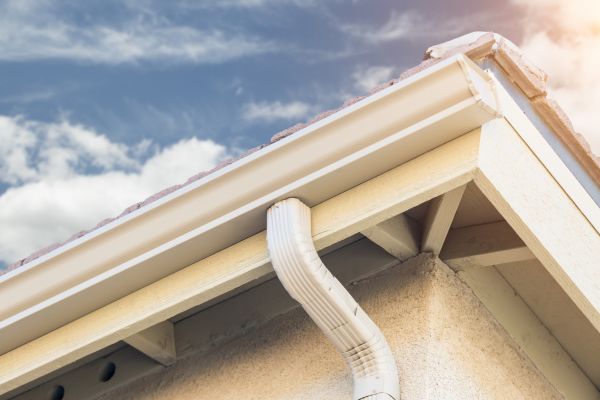 Seamless Gutter Replacement in Arlington Heights